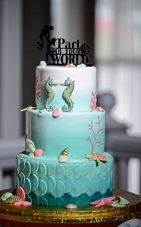 Wedding Cake Wednesday Ariel Under The Sea Disney Weddings Complete With Seahorses Shells And A Touch Or C Reef It S Sophisticated Take On The Little Mermaid Perfect Subtle Nod To Beloved Disney