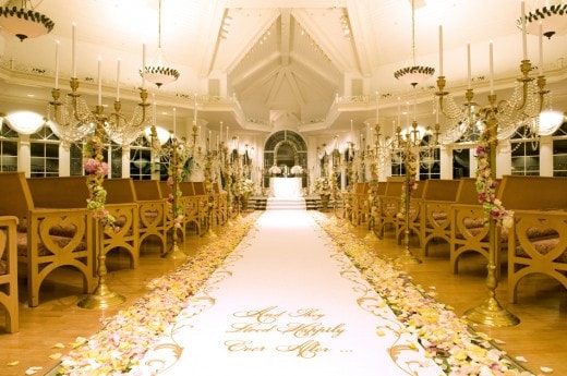 Location Spotlight Disney S Wedding Pavilion Disney Weddings