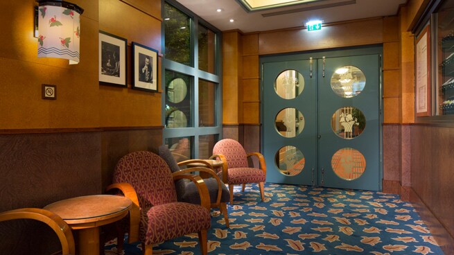 A restaurant lobby at Disneyland Paris